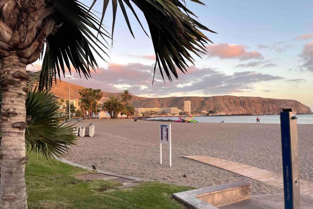 Appartement Estudio La Gavota, Vista Al Mar à Los Cristianos  Extérieur photo